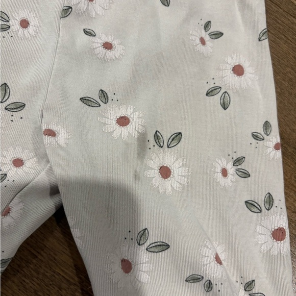 Petit Lem Floral Pajama Set - With Imperfections - Picture 2 of 5